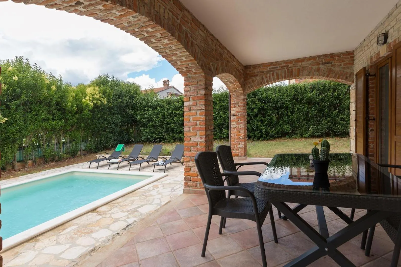 Holiday home Sunny Holiday House With Private Pool Butkovici  Croatia